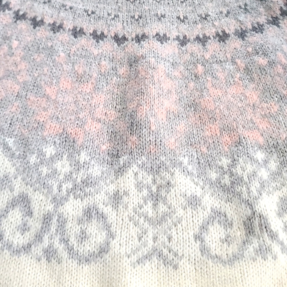 H&M sweater - Picture 2 of 4